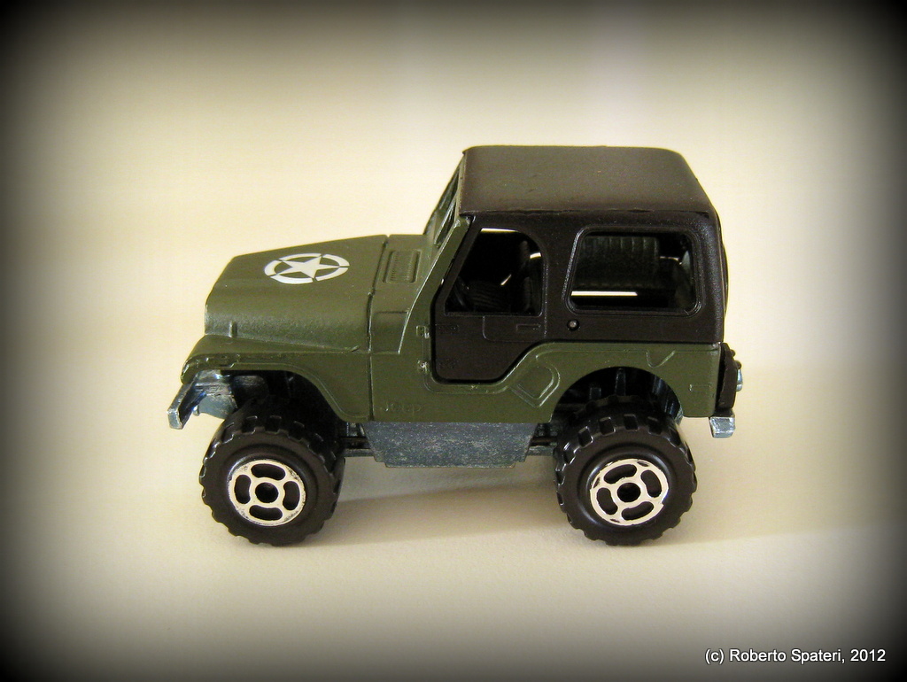 Majorette Jeep CJ (n.290/244)